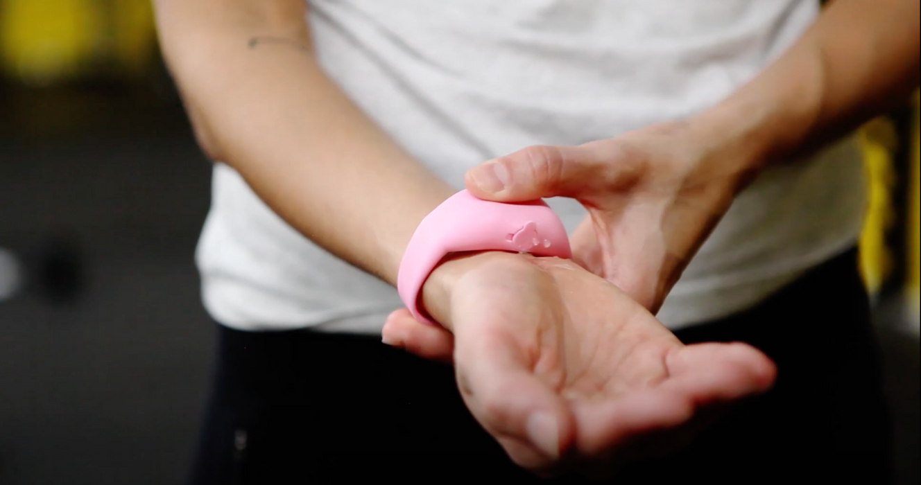 Transparent Adjustable Gel Dispenser Adult Bracelet-2