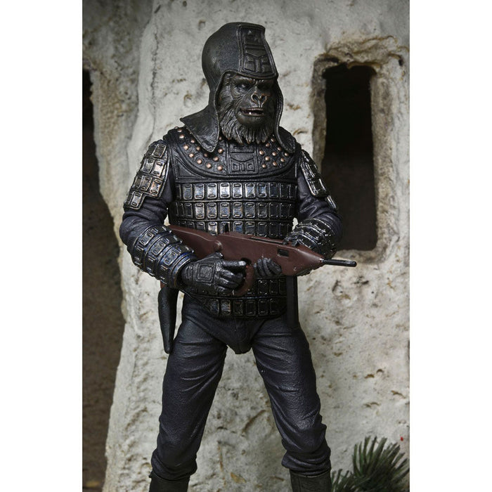 Planet of the Apes General Ursus figure 18cm-4