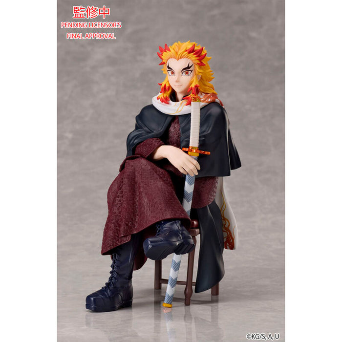 Demon Slayer Kimetsu no Yaiba Kyojuro Rengoku figure 16,5cm-1