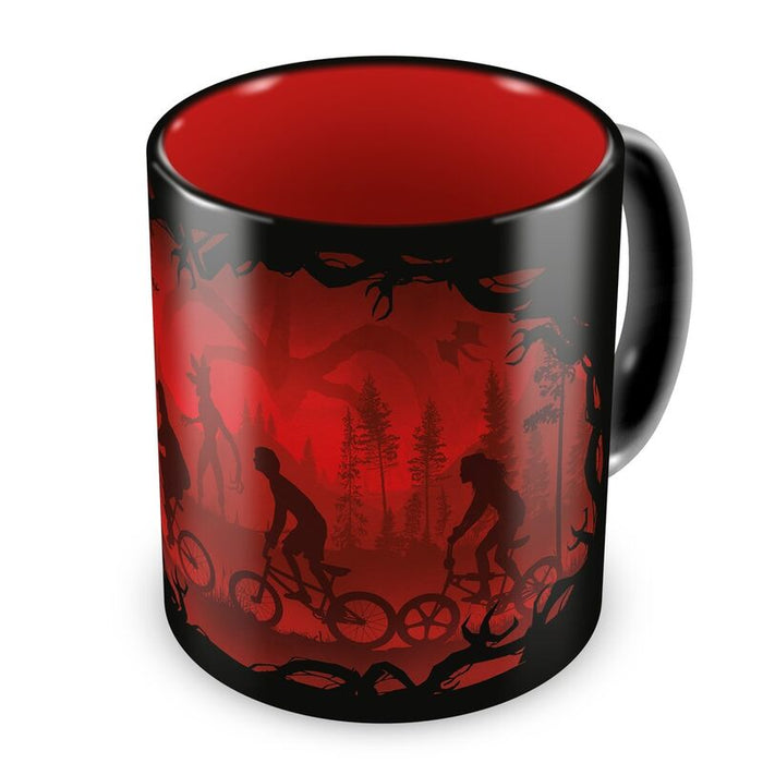 Stranger Things thermocolour mug 520ml-2