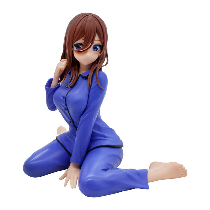 The Quintessential Quintuplets Miku Nakano Relax Time figure 12cm-0