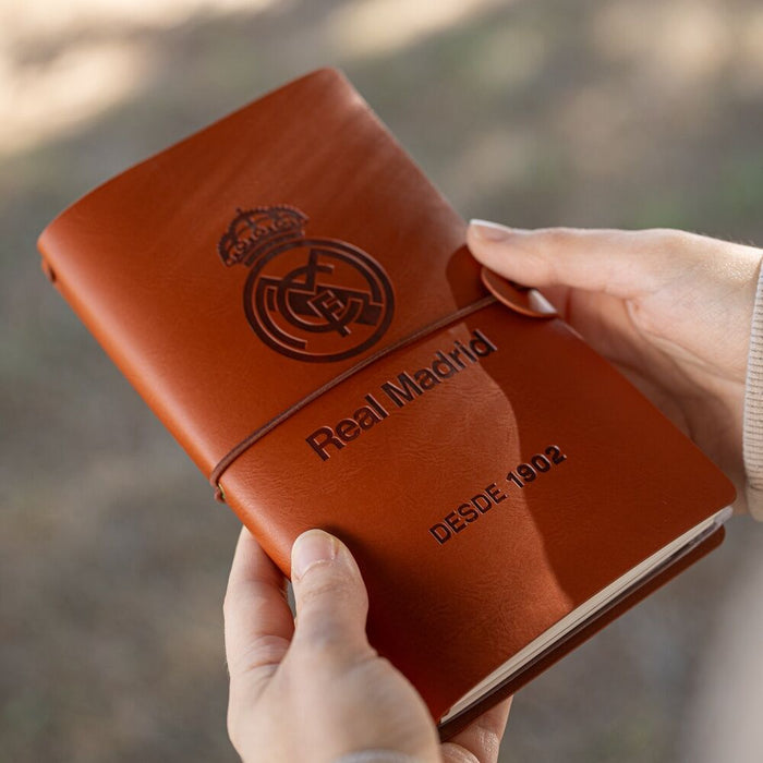 Real Madrid travel notebook-3