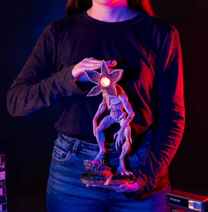 Stranger Things Demogorgon lamp-3