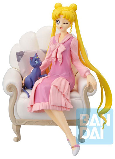 Sailor Moon Cosmos Ichibansho Usagi & Luna im antiken Stil