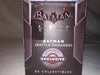 Action Figure Batman Arkham Knight Danneggiato Battaglia Dettagliato Premium da Collezione
