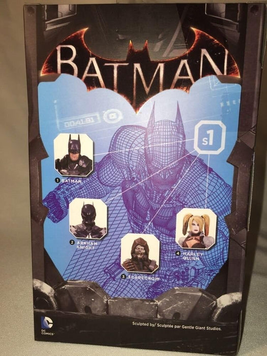 Action Figure Batman Arkham Knight Danneggiato Battaglia Dettagliato Premium da Collezione
