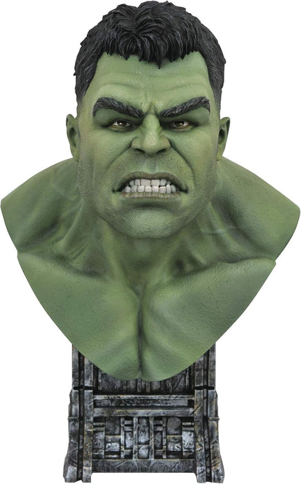Diamond Select Toys Legends in 3D Marvel Movie Thor Ragnarok Hulk 1/2 Scale Bust