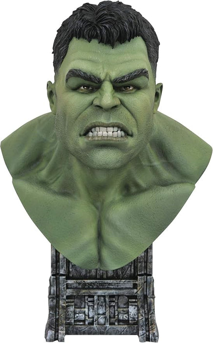 Diamond Select Toys Legends in 3D Marvel Movie Thor Ragnarok Hulk 1/2 Scale Bust