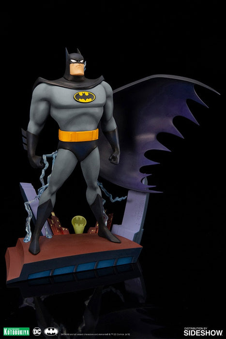 DC Comics Batman Opening Sequence Statue by Kotobukiya