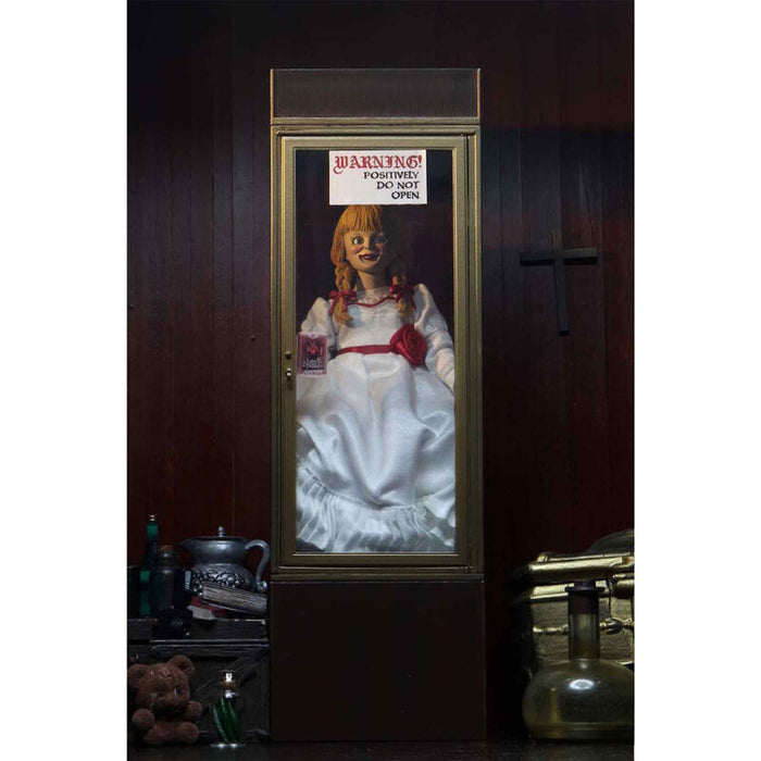 The Conjuring Universe Annabelle figure 20cm-3