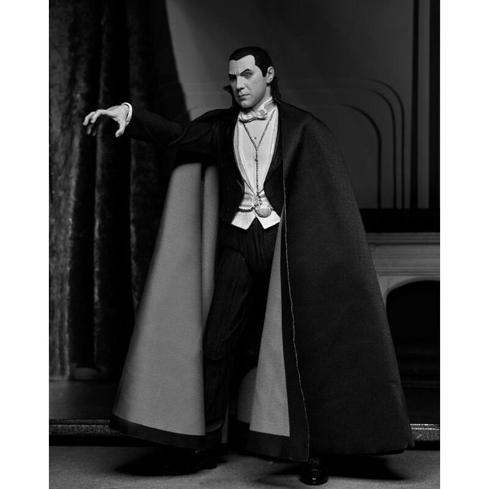Universal Monsters Dracula Carfax Abbey figure 18cm-4