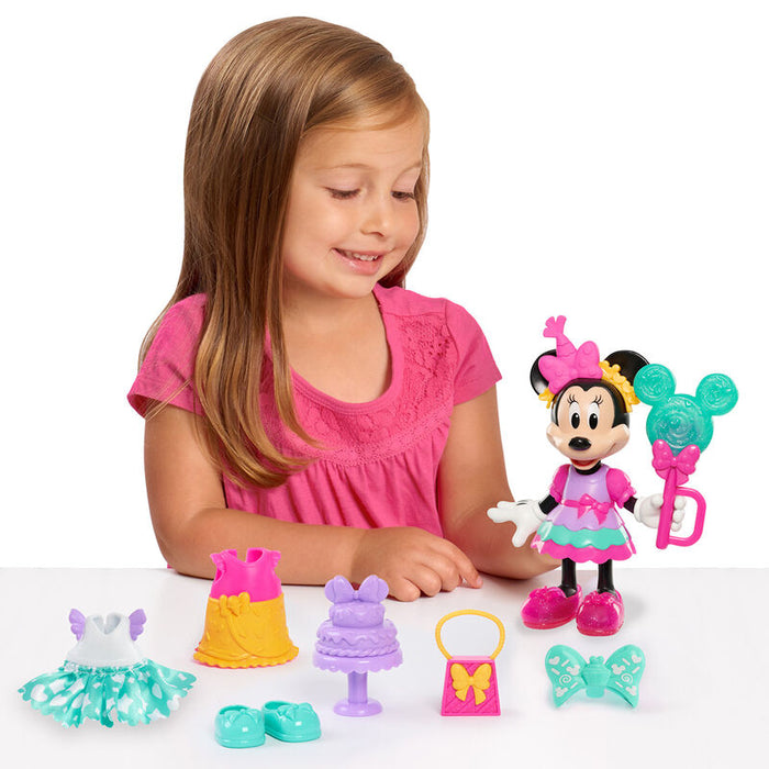 Disney Minnie doll 15cm-6
