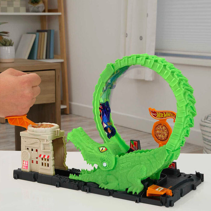 Hot Wheels City Gator Loop Attack-3