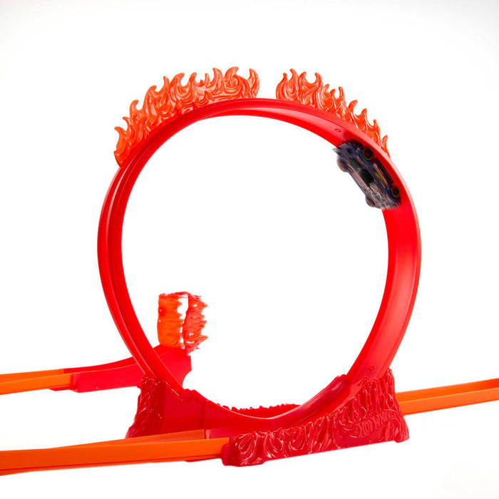 Hot Wheels Flame Stunt Pack-8