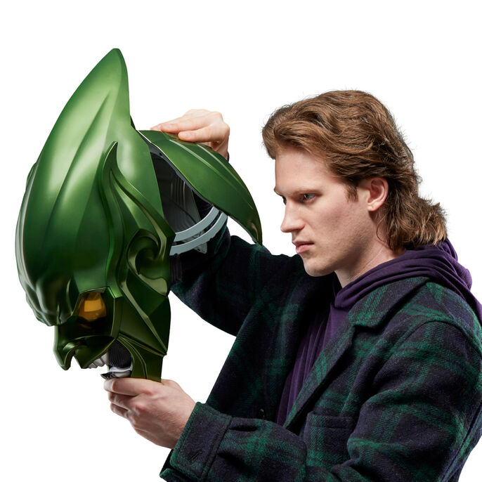Marvel Spider-Man: No Way Home Green Goblin Premium Roleplay Helmet-5