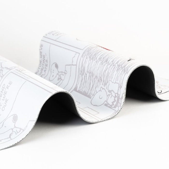 Snoopy gaming desk mat-4