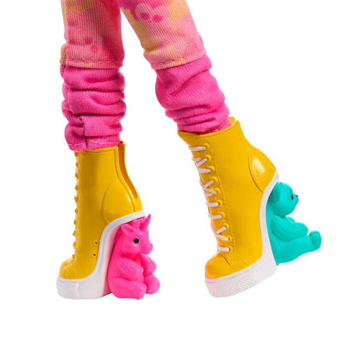 Monster High Wednesday Enid doll-4