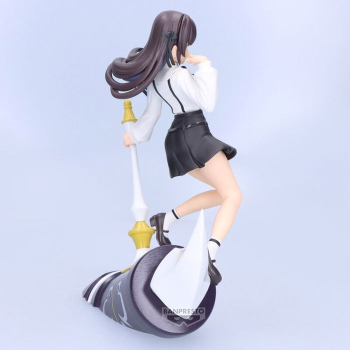 I May Be a Guild Receptionist but Ill Solo Any Boss To Clock Out on Time Alina figure 18cm-1