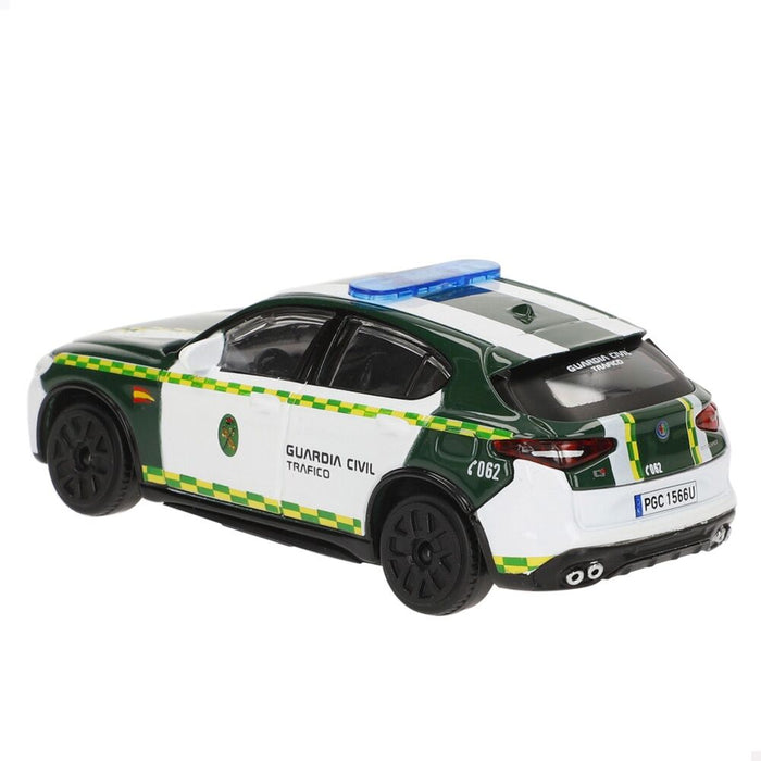 Guardia Civil Alfa Romeo car-1