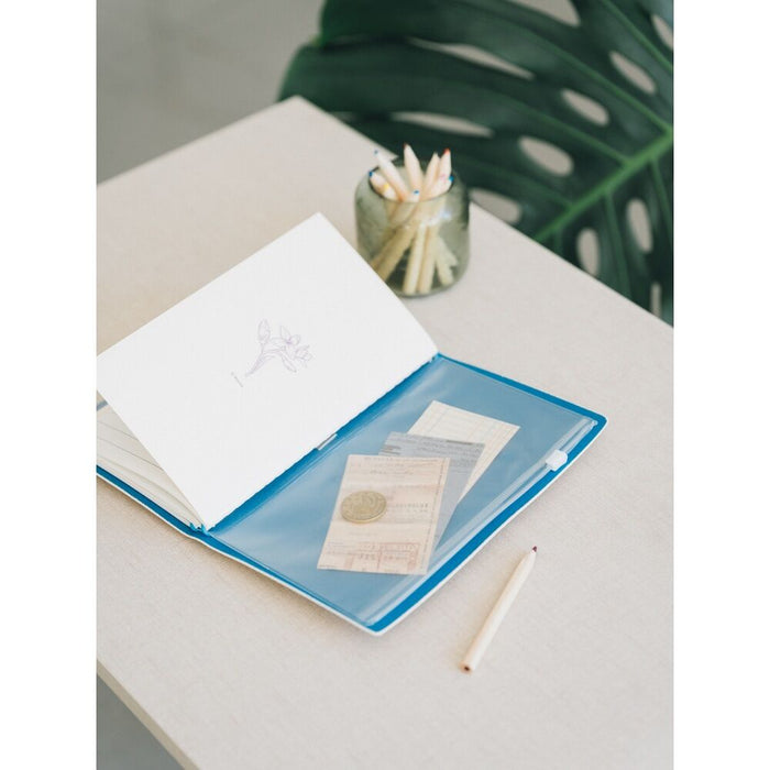 Disney Alice in Wonderland travel notebook-6