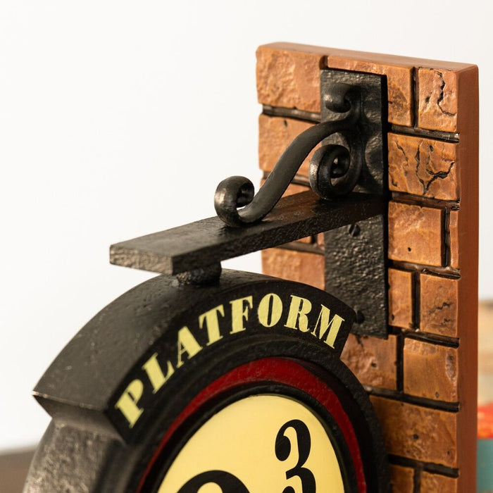 Harry Potter Platform 9 3/4 bookends-6