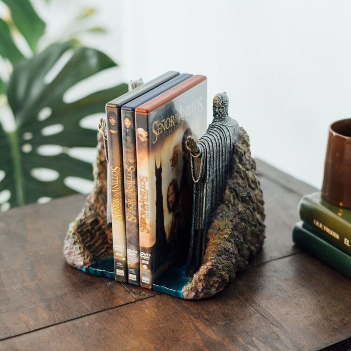 The Lord of the Rings Argonath bookends-5