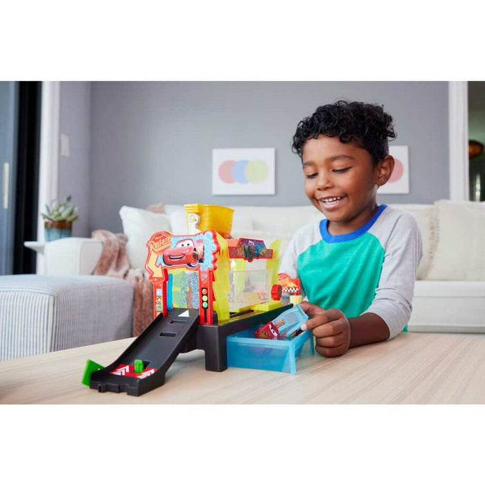 Disney Cars Race Ready Car Wash-6