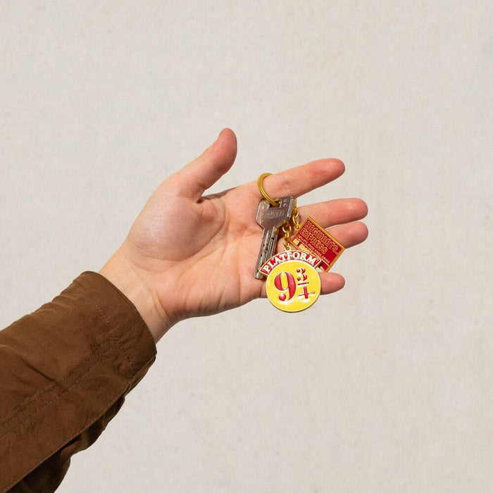 Harry Potter Platform 9 3/4 keychain-3