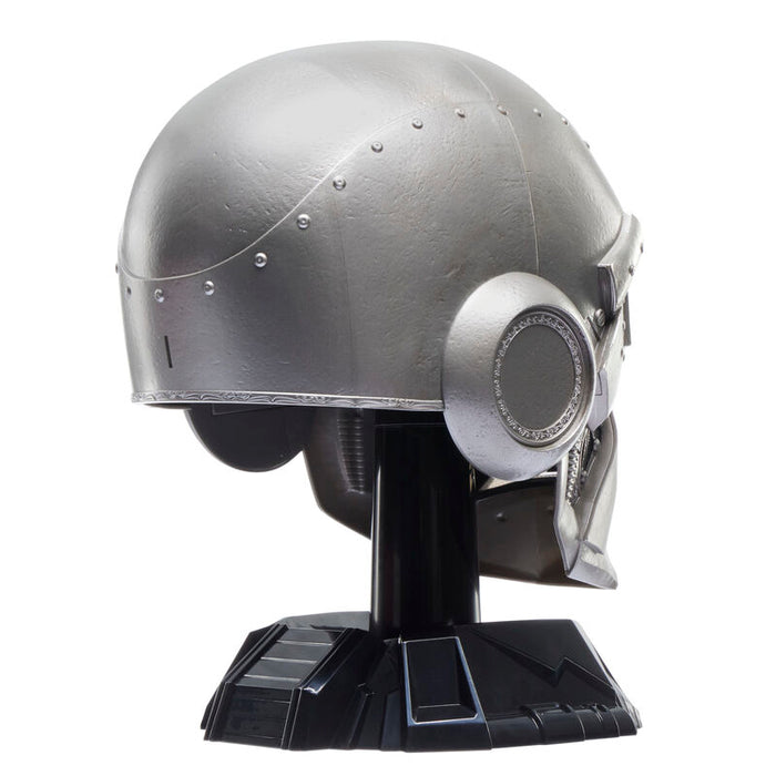 Marvel Legends Doctor Doom premium roleplay helmet-10