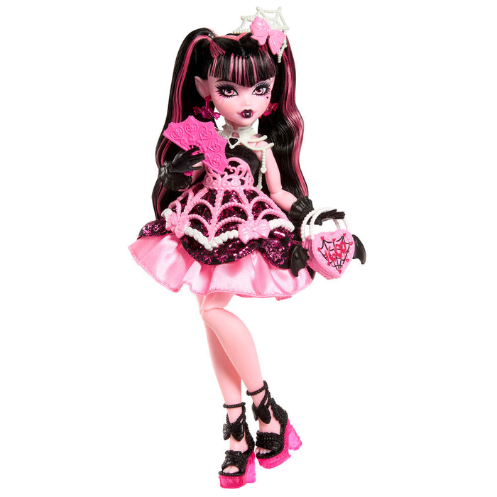 Monster High Scary Sweet Birthday 1600 Draculaura doll-2