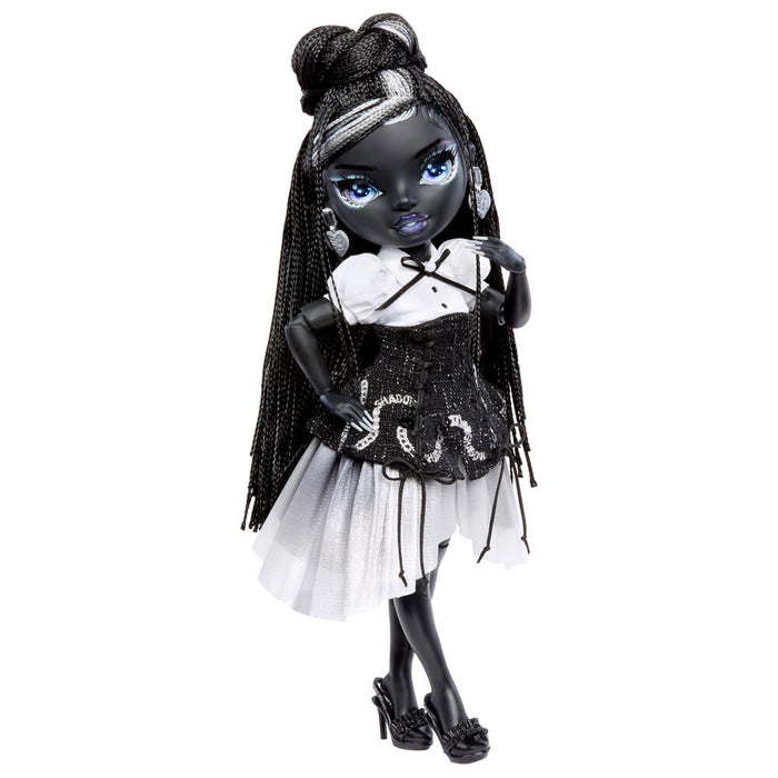 Shadow High Collector Doll Shanelle Onyx doll-2