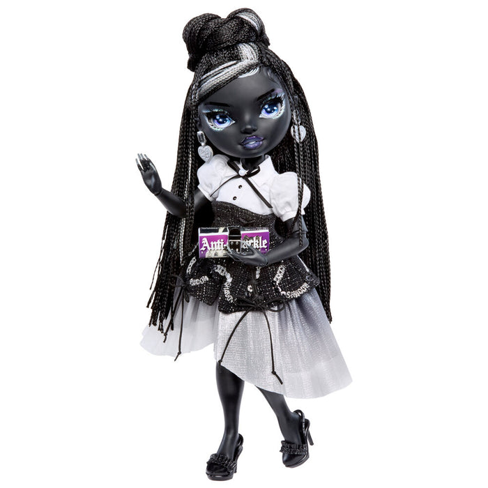 Shadow High Collector Doll Shanelle Onyx doll-3