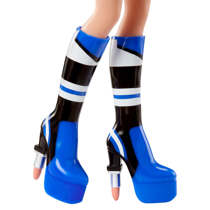Bratz Scorchin Cloe doll-4