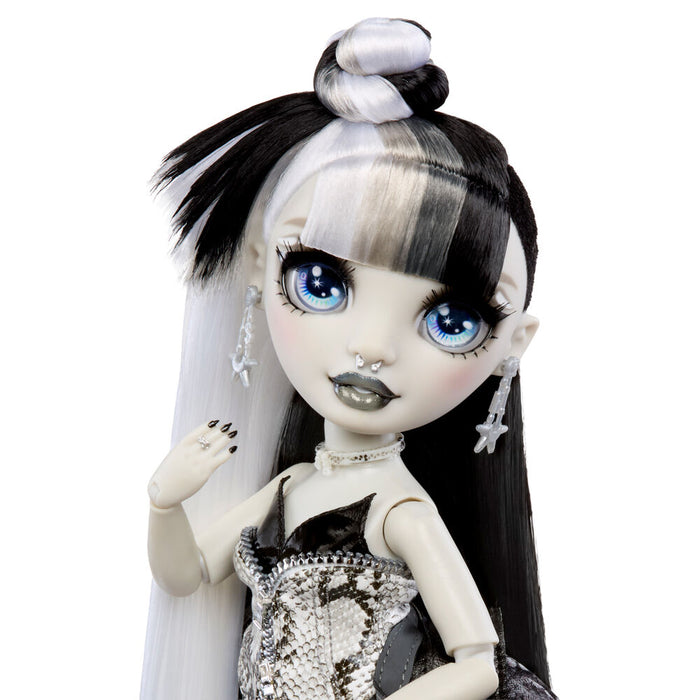 Shadow High Collector Doll Heather Greyson doll-5