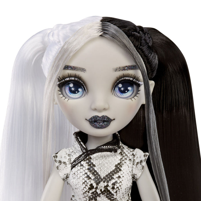 Shadow High Heather doll-6