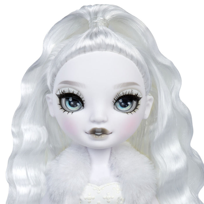 Shadow High Natasha doll-6