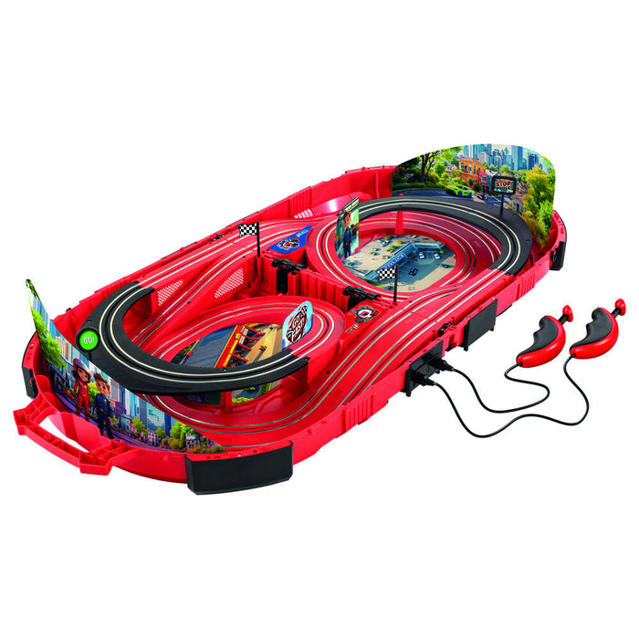 Police Chase Race in a Case Racing circuit-2