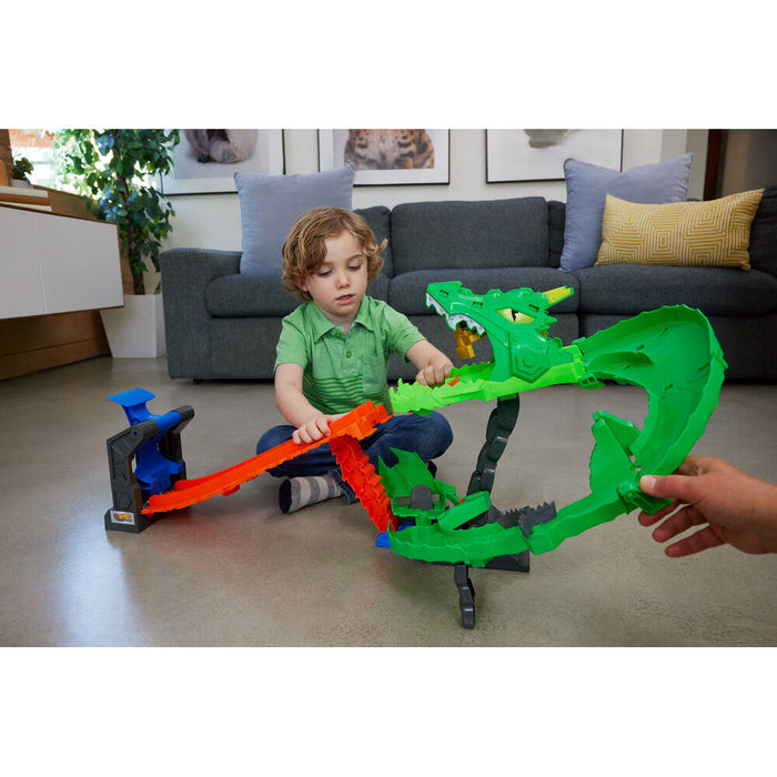 Hot Wheels Monster Trucks Dragon Demolition-6