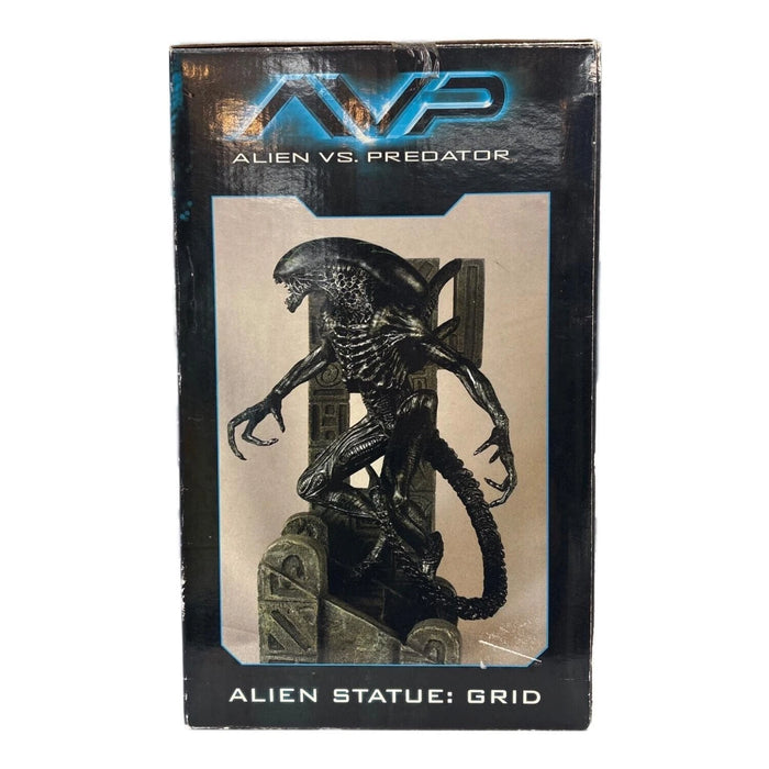 Palisades AVP Alien vs Predator Alien Statue: GRID Figure